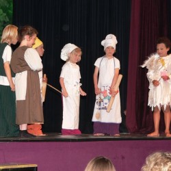 Pulcinella (9) - Toneelvereniging Plankenkoorts 